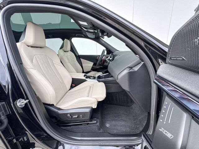 BMW X3 M50 Stuurverwarming / Adaptief M-Onderstel / Comfort Acces / Electrische Zwenkhaak / Panodak / Electrisch Verstelbare Voorstoelen / Driving Prof / Parking Prof / Getinte Ramen Achter / Harman Kardon