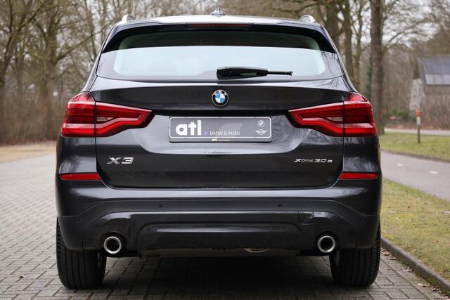 BMW X3 xDrive30e eDrive Edition Org NL | Elektrische trekhaak | DAB | Navi | Adap LED koplamp | Stoelverwarming | Hifi | Grootlichtassistent | Etc.
