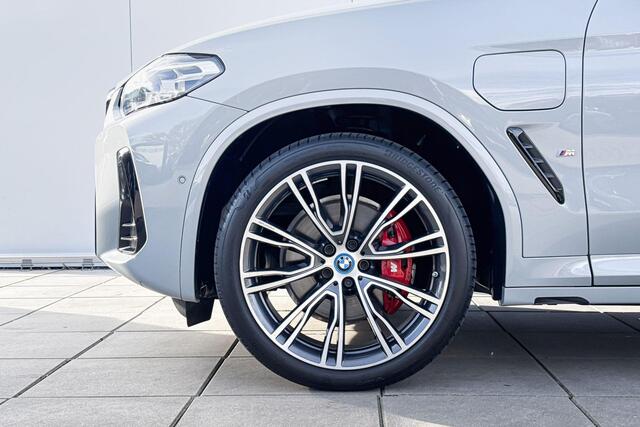 BMW X3 xDrive30e M-Sport / Harman Kardon / Head Up / Glazen Schuifdak / 21 inch / Driving Assistant / M-Stoelen / Stuurwielrand verwarming / Trekhaak