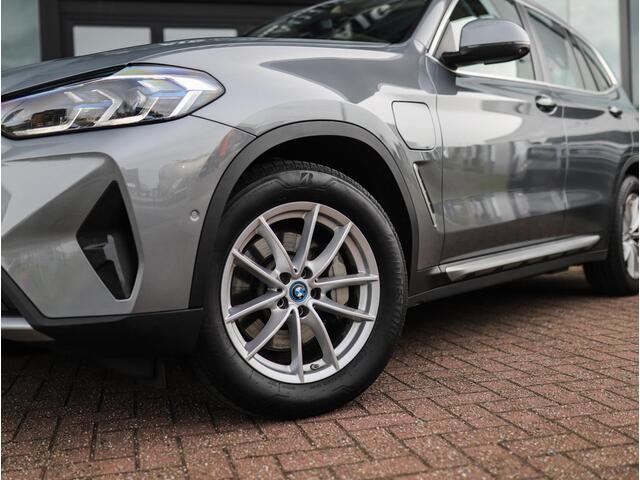 BMW X3 xDrive30e