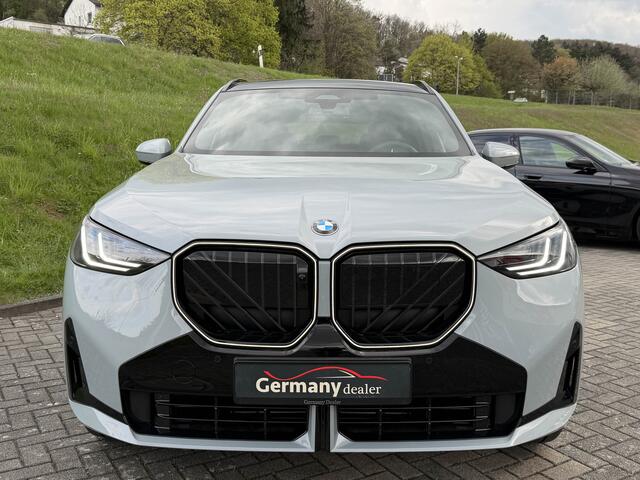 BMW X3 xDrive30e 300pk M-Sport+Pro Pano Head-Up H&K 21-Inch Zetels+Memo Tr-Haak M-Brooklyn! VOL!