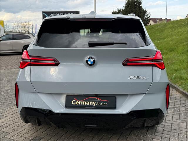 BMW X3 xDrive30e 300pk M-Sport+Pro Pano Head-Up H&K 21-Inch Zetels+Memo Tr-Haak M-Brooklyn! VOL!