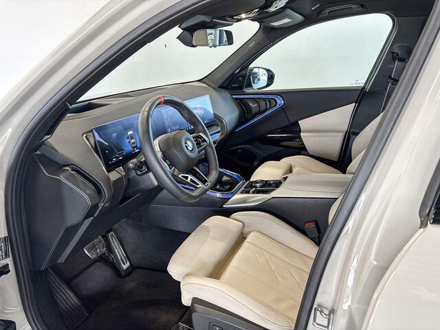 BMW X3 M50