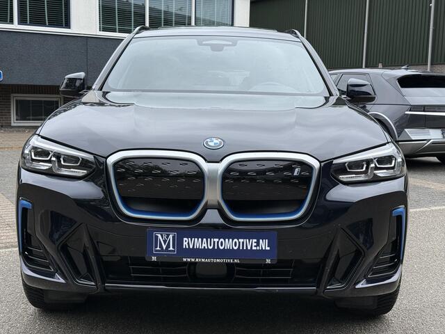 BMW X3 iX3 Executive 80 kWh M-Sport |SOH 99% | ELEKTRISCHE TREKHAAK| ELEKTRISCHE ACHTERKLEP| PANORAMADAK| DRIVING ASSISTENT PROFESSIONAL| DODE HOEK SENSOR| STOELVERWARMING
