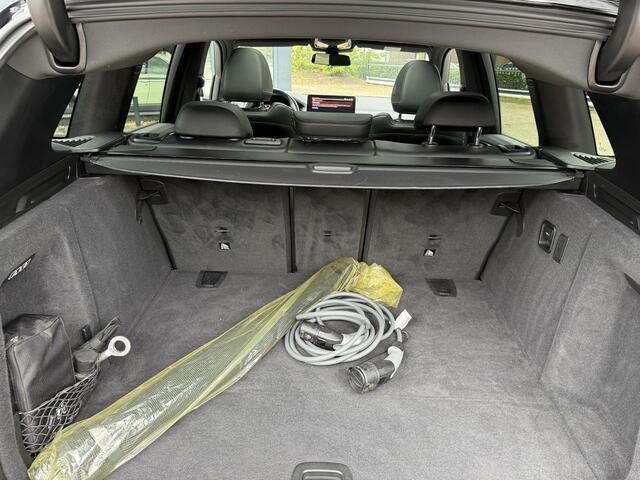 BMW X3 iX3 Executive 80 kWh M-Sport |SOH 99% | ELEKTRISCHE TREKHAAK| ELEKTRISCHE ACHTERKLEP| PANORAMADAK| DRIVING ASSISTENT PROFESSIONAL| DODE HOEK SENSOR| STOELVERWARMING