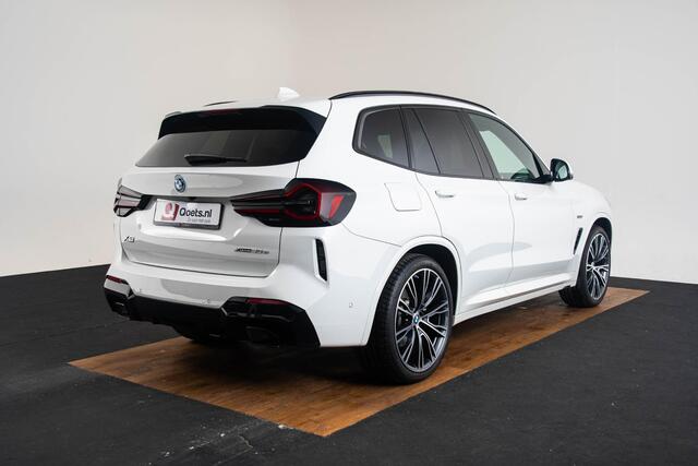 BMW X3 xDrive30e High Executive M Sport - Trekhaak - Panoramadak - Active Cruise Control - Head up - Harman Kardon - Elektrisch verstelbare/verwarmde voorstoelen - actieve stoelventilatie - Stuurwielrand verwarmd -