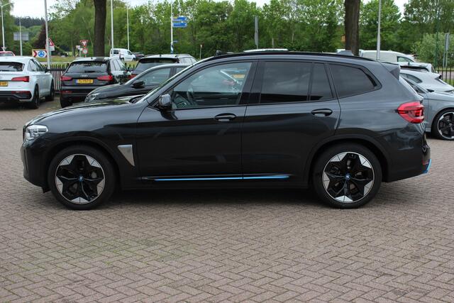 BMW X3 iX3 High Executive 80 kWh / SoH 94,9% / Trekhaak / Panoramadak / 360Camera / Head-up / 20'' / Leder / Harman Kardon / Navigatie / Memory seats / Dodehoek / DAB / Stoelverwarming / Cruise Control Adaptief