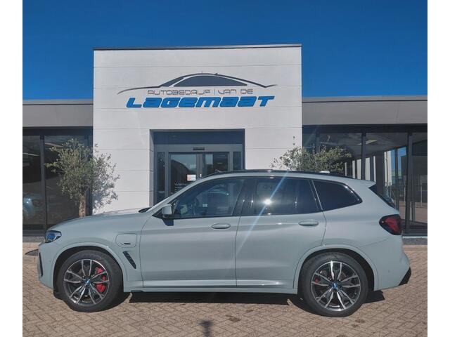 BMW X3 BMW X3 xDrive30e High Executive M-Sport l Brooklyn l Pano l HUD