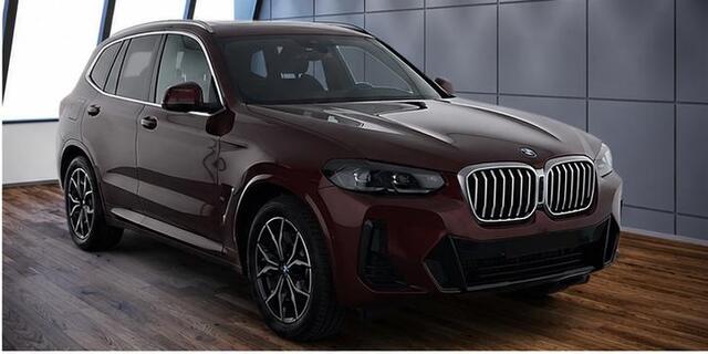 BMW X3 xDrive30e High Executive M Sport Panoramadak Achteruitrijcamera Keyless Entry Carplay Stuurwielverwarming