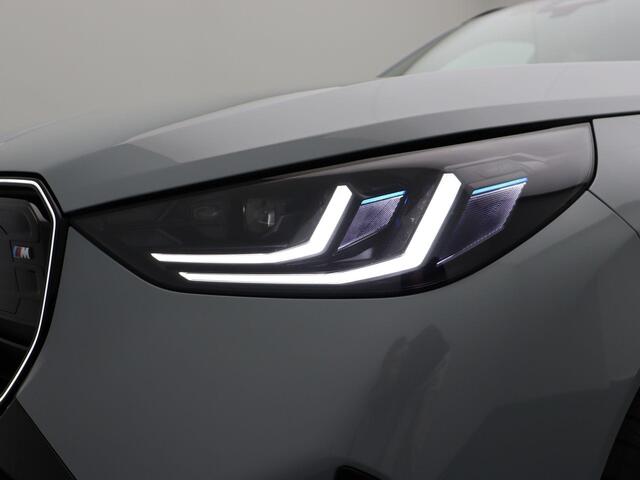 BMW X3 M50 M Sportpakket Pro | Professional Pack | Comfort Pack | Premium Pack | Stuurwielrand Verwarmd | Trekhaak | Panoramadak | Driving Assistant Professional | Harman Kardon | 21''