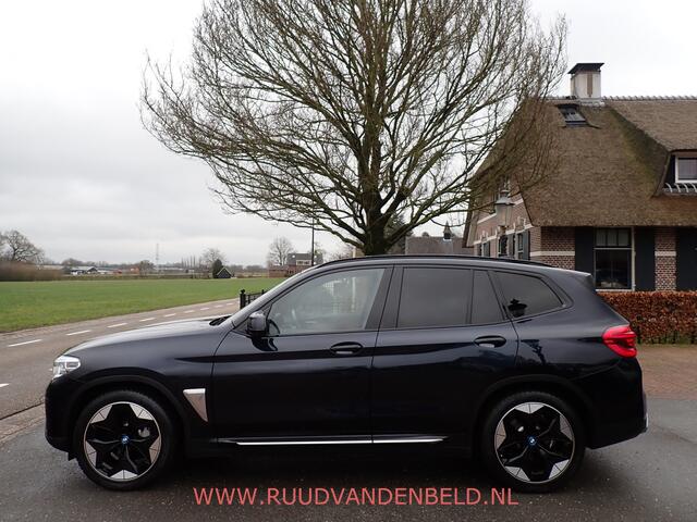 BMW X3 iX3 High-Exe 80 kWh 94%SOH/ACC/HEADUP/PANODAK/SPORTLEER/