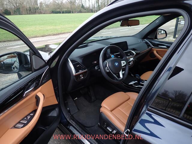 BMW X3 iX3 High-Exe 80 kWh 94%SOH/ACC/HEADUP/PANODAK/SPORTLEER/