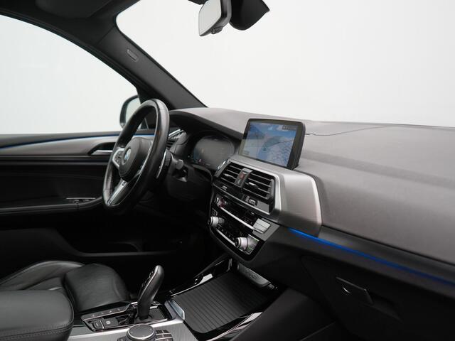 BMW X3 xDrive30e M Sport PHEV 293pk Dealer O.H. | Trekhaak Af Fabriek | Panodak | Head Up | Adaptive Cruise | 360 Camera | Harman & Kardon | Lederen Sportstoelen Memory & Verwarmd | Keyless | Blis | Stuur Verwarmd | 20"L.M | Apple Carplay | Plug In Hybrid |