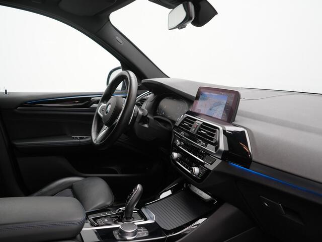BMW X3 xDrive30e M Sport PHEV 293pk Dealer O.H. | Trekhaak Af Fabriek | Head Up | Cruise Control | Camera | Sportstoelen Verwarmd | Harman & Kardon | Keyless | Blis | Apple Carplay | Sfeerverlichting | 20''L.M. | Navigatie | DAB | Plug In Hybrid |