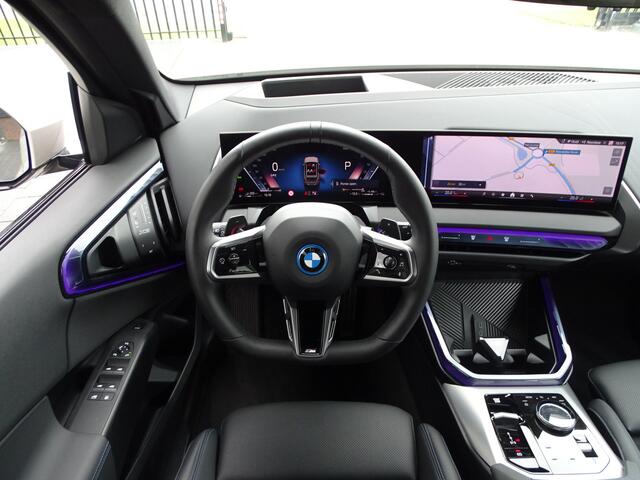 BMW X3 30e xDrive M Sportpakket Pro Driving Assi Plus Parking Pro 360 Cam Ada Led Professional Pack 20"LM Velgen