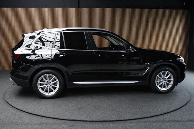 BMW X3 xDrive30e Leder - Extra getint - Stoelverwarming - Apple carplay - Dab