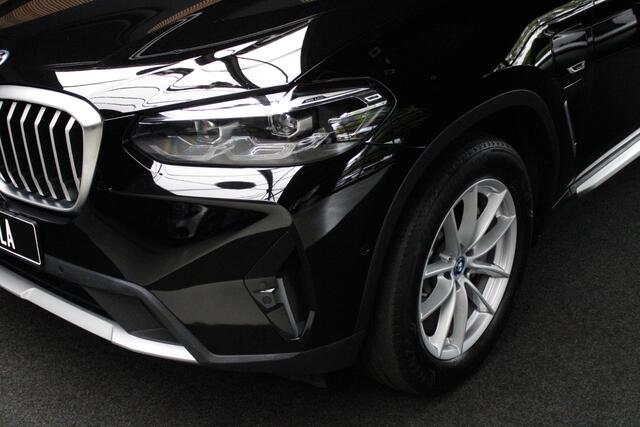 BMW X3 xDrive30e Leder - Extra getint - Stoelverwarming - Apple carplay - Dab