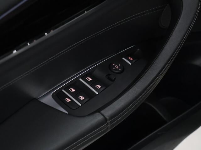 BMW X3 xDrive30e eDrive M Sport X Line [SCHUIFKANTELDAK, HARMAN KARDON, TREKHAAK, STOELVERWARMING, CRUISE, APPLE CARPLAY, NIEUWSTAAT]