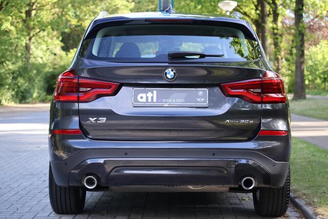 BMW X3 xDrive30e eDrive Edition Org NL | Elektrische trekhaak | DAB | Navi | Adap LED koplamp | Stoelverwarming | Hifi | Grootlichtassistent | Etc.