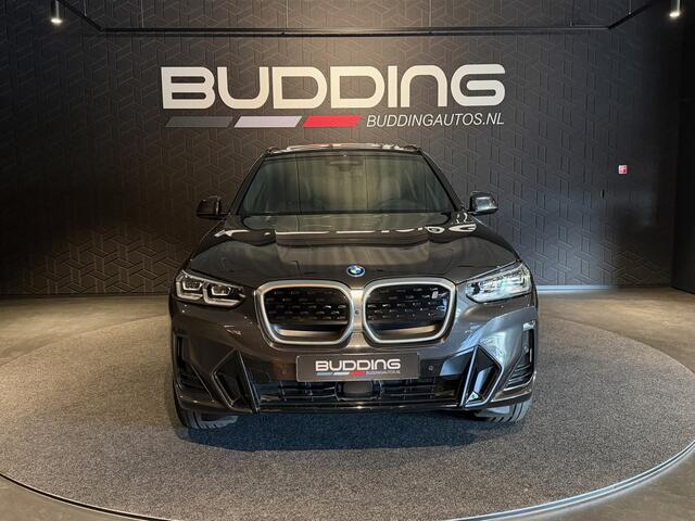 BMW X3 iX3 High Exe 80 kWh | M-sport | Camera | Pano