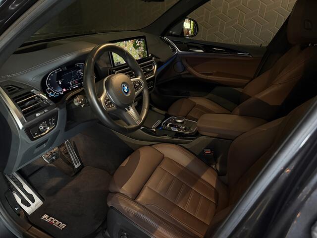 BMW X3 iX3 High Exe 80 kWh | M-sport | Camera | Pano