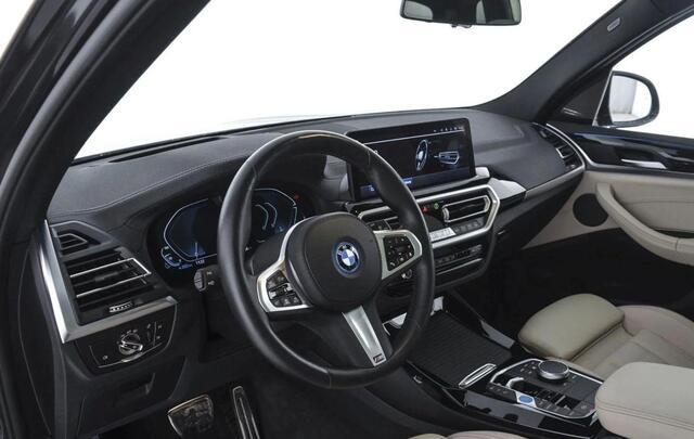 BMW X3 iX3 High Executive 80 kWh *Wordt verwacht eind mei 2026!