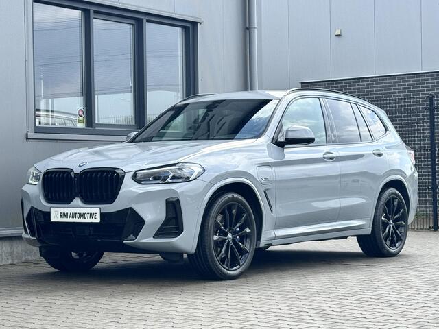 BMW X3 xDrive30e High Executive 292 PK | M sport | Harman kardon | Laser | Brooklyn grau metallic