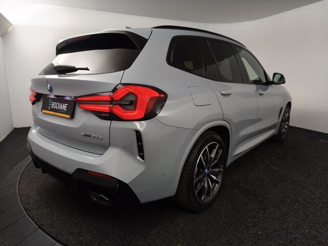 BMW X3 xDrive30e High Executive | M Sport | Panoramadak | Lichtmetalen velgen 20" | All season banden