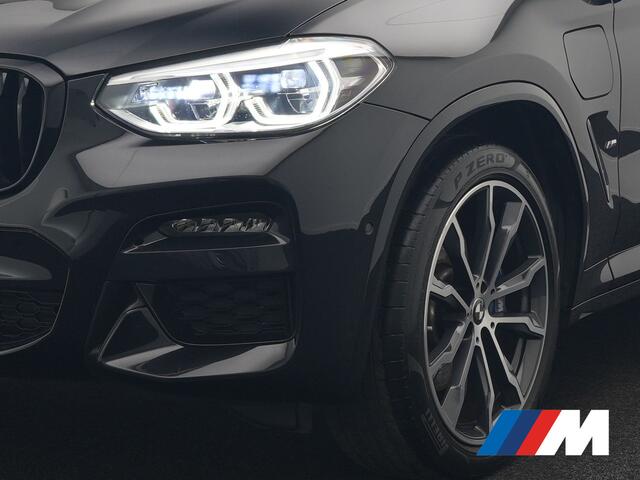 BMW X3 xDrive30e M Sport PHEV 293pk Dealer O.H. | Trekhaak Af Fabriek | Panodak | Head Up | 360 Camera | Adaptief Onderstel | Lederen Sportstoelen Memory & Verwarmd | Sfeerverlichting | Stuur Verwarmd | Keyless | Blis | Apple Carplay | Plug In Hybrid |