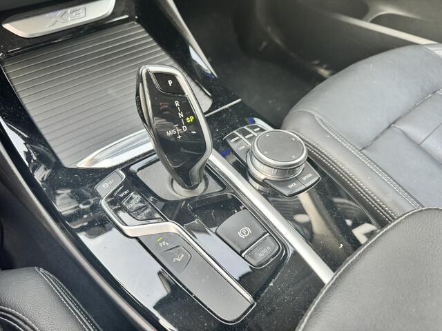 BMW X3 xDrive20i High Executive Edition*Navi*LED*AHK*