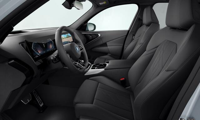 BMW X3 30e xDrive - M-Sport - Pano - Trekhaak - ACC - Head-up