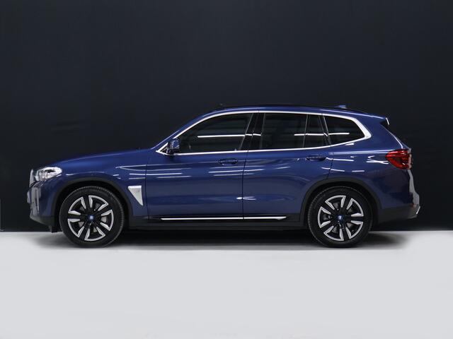 BMW X3 iX3 Executive 80 kWh [SCHUIFKANTELDAK, ADAPTIVE CRUISE, MEMORY, APPLE CARPLAY, ANDROID, CAMERA, PDC, STOELVERWARMING, TREKHAAK, DRAADLOZE OPLADER, NIEUWSTAAT]