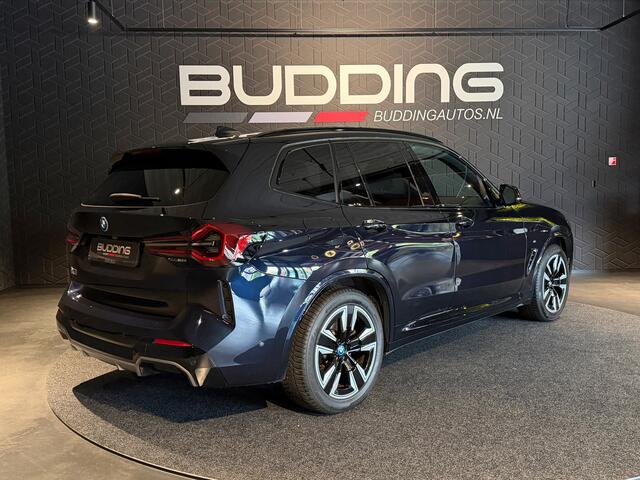 BMW X3 iX3 Exe 80 kWh | M-sport | Pano | Driving Assist