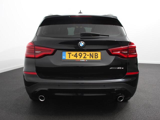 BMW X3 xDrive30e Plug in Hybride Advantage Automaat Navigatie Climate Control Adaptieve Cruise Control Head up display Led Dab Parkeer sensoren V+A Stoelverwarming Camera
