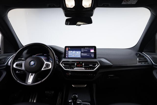 BMW X3 xDrive30e High Executive | M-Sport | HUD | 20 inch |