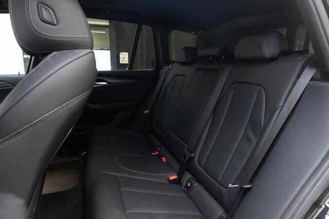 BMW X3 xDrive30e High Executive | M-Sport | HUD | 20 inch |