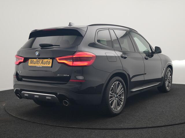 BMW X3 xDrive30e Luxury Line PHEV 293pk Dealer O.H. | Head Up | 360 Camera | Lederen Sportstoelen Ventilatie & Memory | Sfeerverlichting | Keyless | Blis | Stoelen &Stuur Verwarmd | Hifi Audio | Apple Carplay | Navigatie | DAB | Plug In Hybrid |
