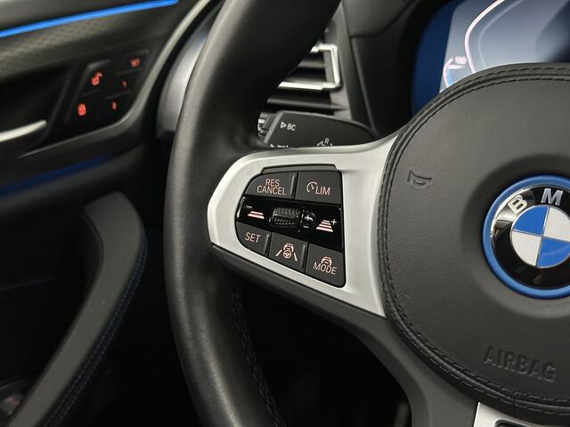 BMW X3 iX3 M-Sport 80 kWh | 99% SOH | Panorama | ACC | 360 Camera | Harman-Kardon | Leder | Memory | Sfeerverlichting | Keyless-Entry | Head-Up | 3-Zone Clima | Stuurverwarming | Carplay | LED | Rijklaar incl. Bovag garantie