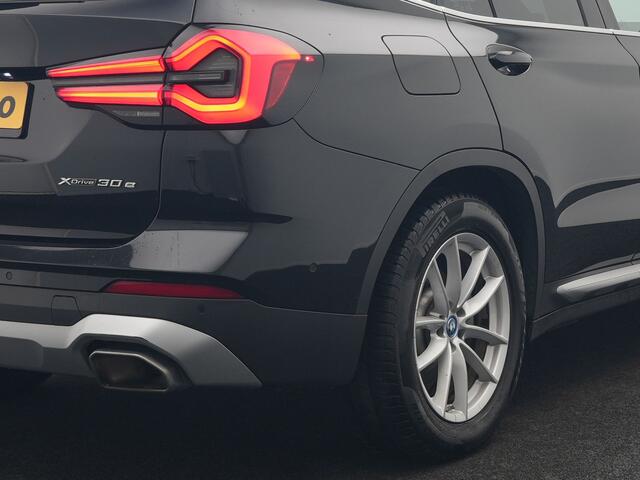 BMW X3 xDrive30e X Line FACELIFT PHEV 293pk Dealer O.H. | 360 Camera | Sportstoelen Verwarmd | Apple Carplay | Hifi Audio | Virtual Cockpit | Navigatie | Cruise Control | DAB | LED Koplampen | 18"L.M | Plug In Hybrid |