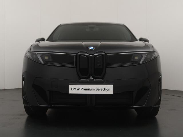 BMW X3 iX3 50 xDrive 113 kWh | M-Sport Pro | Highway Assistant | 3D Head-Up | Trekhaak | Panoramadak |