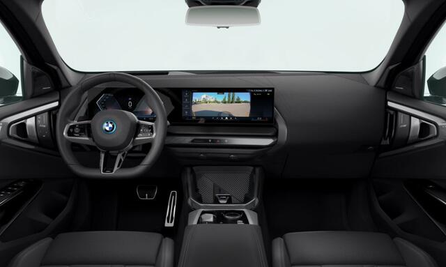 BMW X3 xDrive30e | M Sportpakket + Pro | Elektrische trekhaak | Glazen panorama dak | Comfort pack | Professional pack | Premium Pack | Verwarmd Stuurwiel |