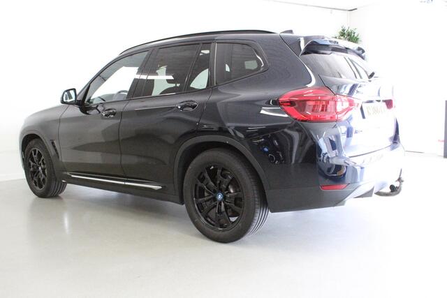 BMW X3 iX3 Executive 80 kWh | TOP-STAAT! | CARPLAY | PANO-DAK | DAB | WEGKL-TRHAAK | LED | 19'LMV | PDC |
