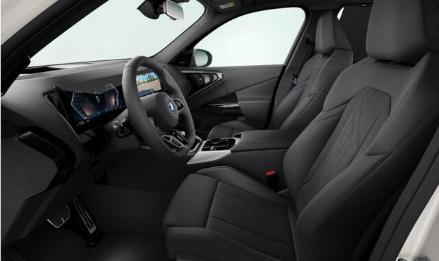 BMW X3 30e xDrive | M Sportpakket + Pro | Elektrische trekhaak | Glazen panoramadak | Driving Assistant | Professional Pack| Comfort Pack | Premium Pack | Verwarmd stuurwiel |