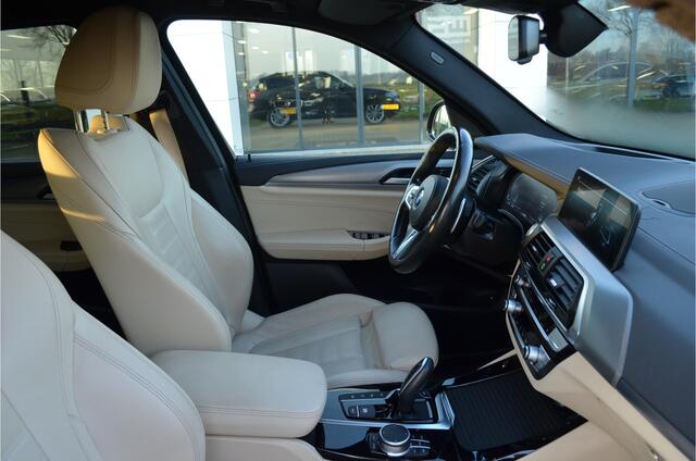 BMW X3 xDrive30e M Pak. 360 Camera | Stoelverw. v+a | Harman Kardon | Head Up | Memory Stoelen | Nederlandse Auto