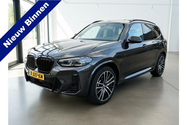 BMW X3 iX3 High Executive 80 kWh M-Sport | Panodak | HUD | Trekhaak | H&K | Memory | ACC |