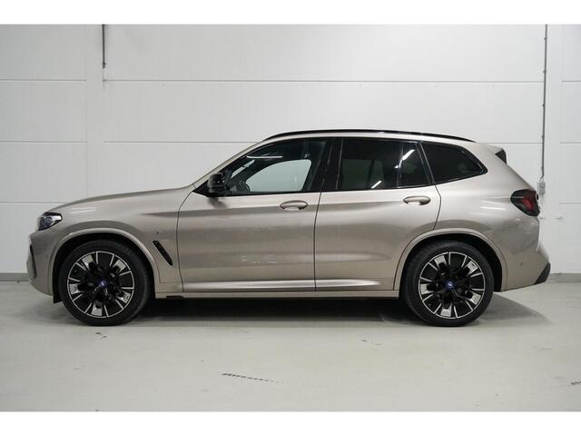 BMW X3 iX3 80 kWh M-Sport | Panoramadak | Harman Kardon