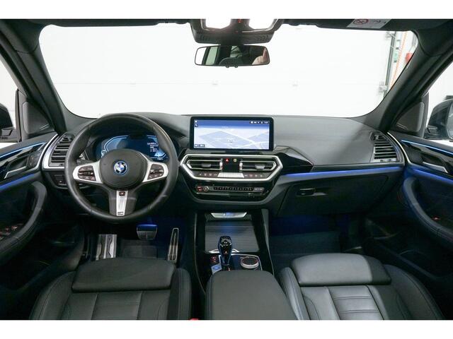 BMW X3 iX3 80 kWh M-Sport | Panoramadak | Harman Kardon