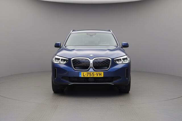 BMW X3 iX3 High Executive 80 kWh / BTW / Panoramadak / Trekhaak / Head up / Harman Kardon /