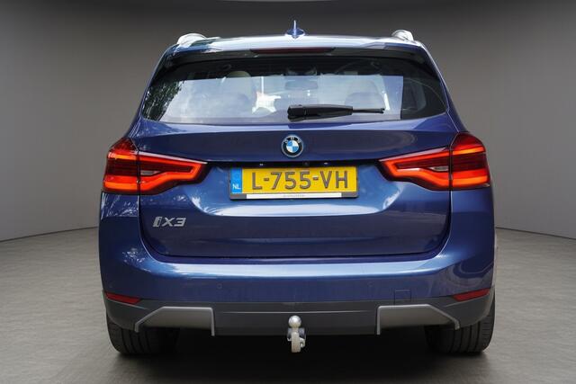 BMW X3 iX3 High Executive 80 kWh / BTW / Panoramadak / Trekhaak / Head up / Harman Kardon /