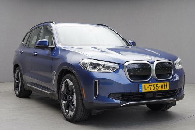 BMW X3 iX3 High Executive 80 kWh / BTW / Panoramadak / Trekhaak / Head up / Harman Kardon /